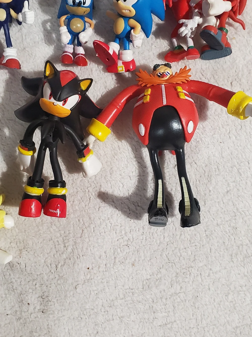 Sonic Character Figure Set - Blue, Red, Black, Pink, Yellow Collectible Toys